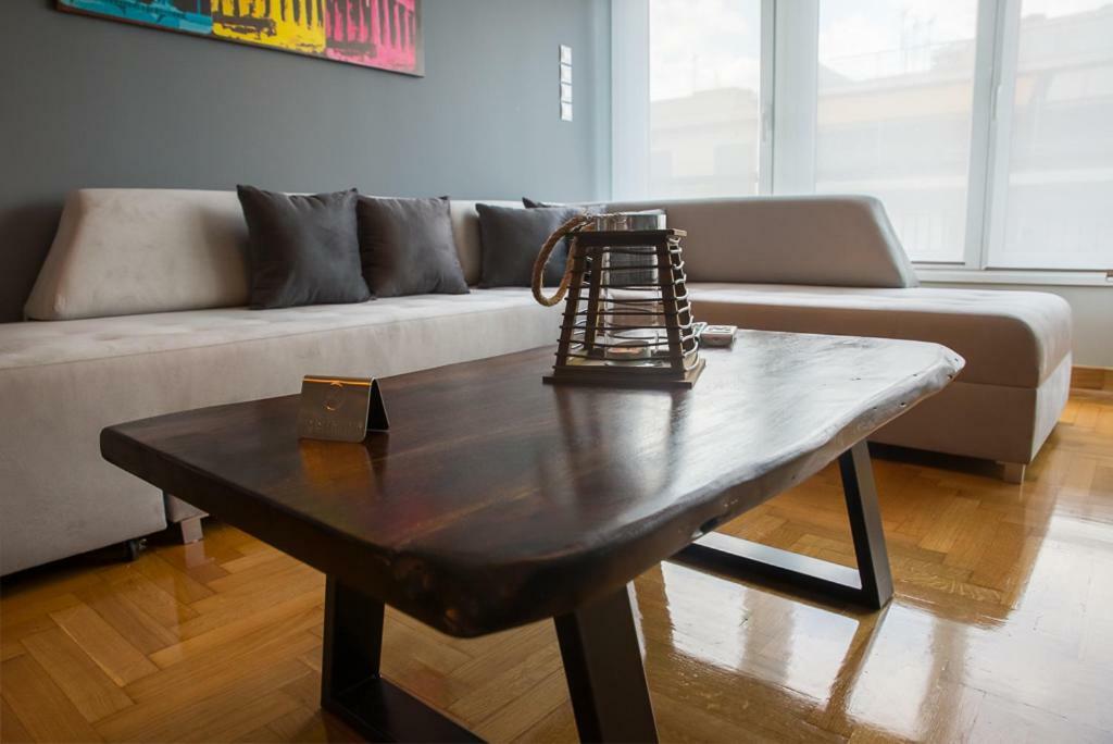 Modern & Stylish Apt At The Heart Of Athens Apartment ภายนอก รูปภาพ