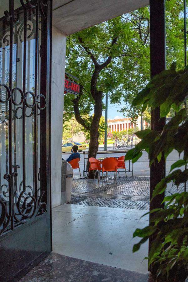 Modern & Stylish Apt At The Heart Of Athens Apartment ภายนอก รูปภาพ